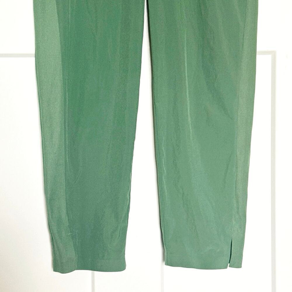 Athleta Brooklyn Ankle Pant Vineyard Green Pants Women’s Size 4 Travel Casual - Picture 7 of 11
